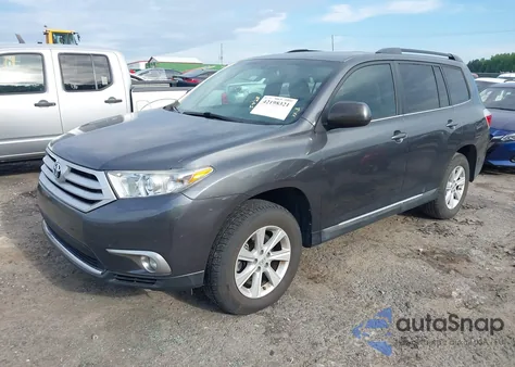 2013 Toyota Highlander Se V6 from USA, damaged, VIN 5TDZK3EH3DS140645